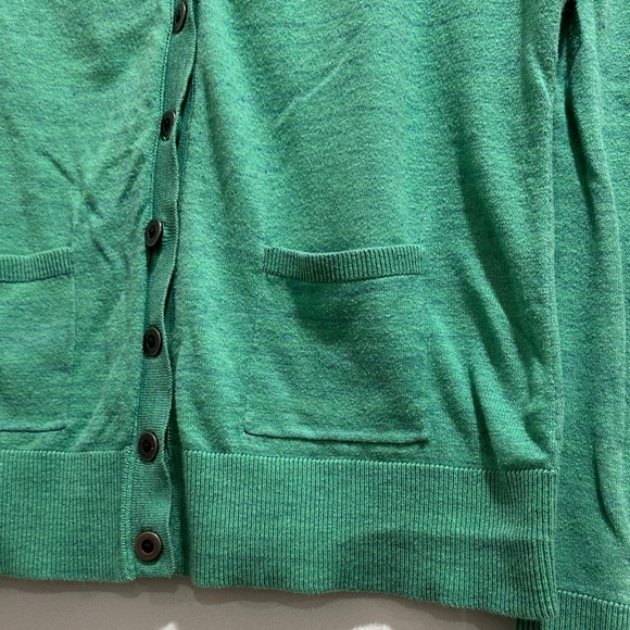 Cabi Green Button-Up Cardigan - Picture 4 of 7